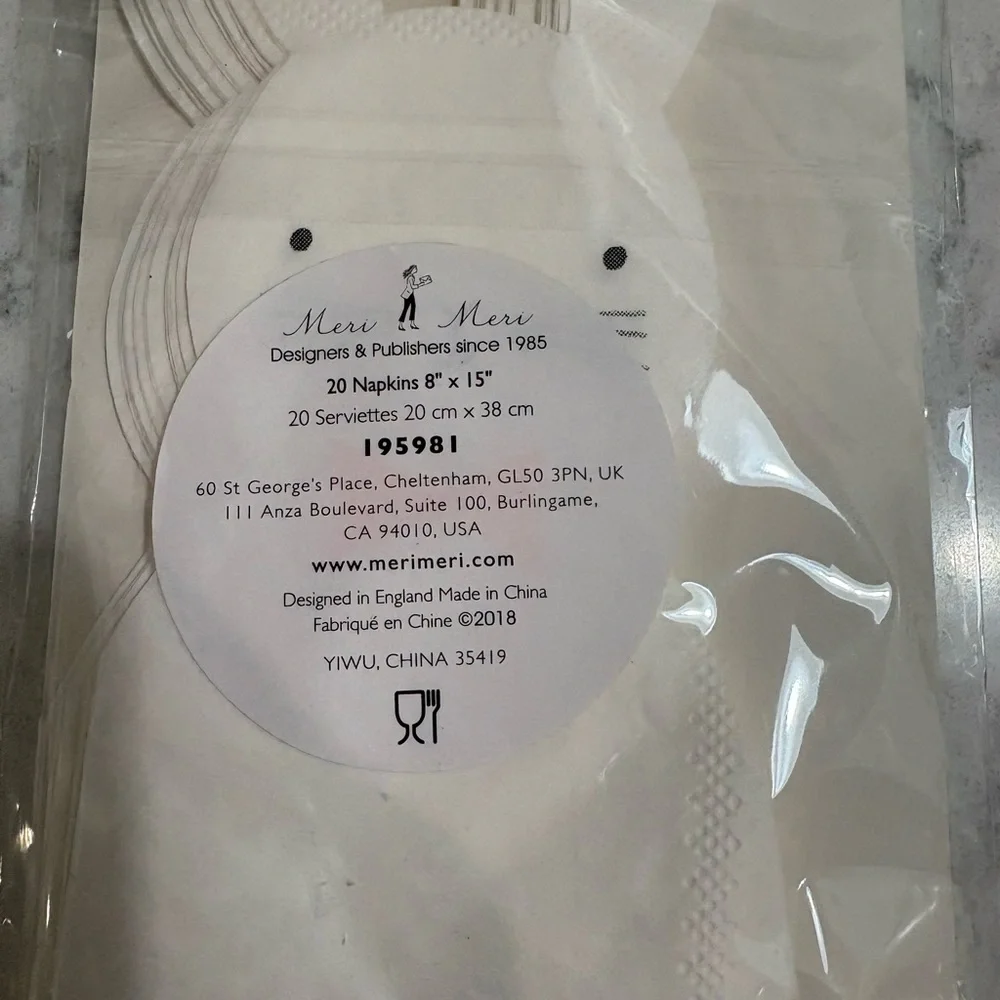 Meri Meri White Bunny Face Napkins carrot and bunny paper plates